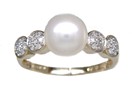 LDS PEARLS & DIAMOND RING