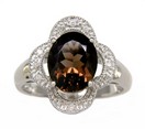 LDS OV SMOKEY & DIAMOND RING